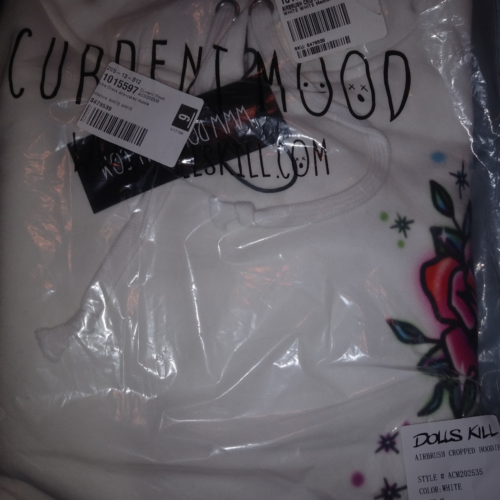 Current Mood Rose and Heart Graphic Airbrush Hoodie